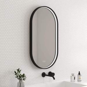 LED Огледало GHITA 1965 с нагревател